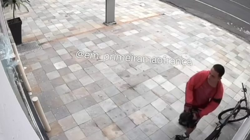 Loja de calçados é furtada na Avenida Major Nicácio, em Franca