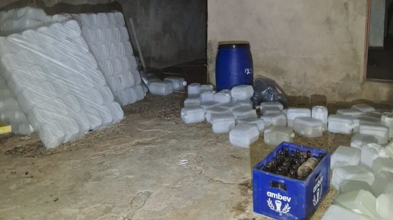 Polícia Militar localiza laboratório clandestino de sabão líquido e dois são presos em Franca