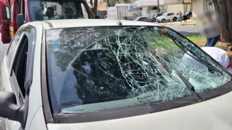 Idosa fica ferida após atropelamento na avenida Major Nicácio, em Franca