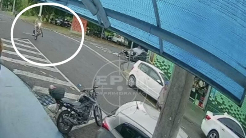 Novas imagens de câmera de segurança registram jovem empinando moto antes de atropelar idoso em Franca