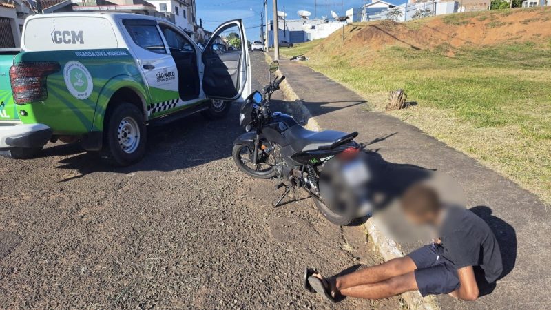Homem é detido pela GCM após ser flagrado com moto furtada em Franca