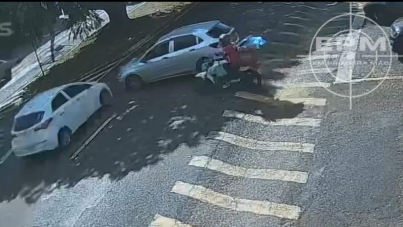 Motorista avança pare e provoca acidente no Jardim Barão