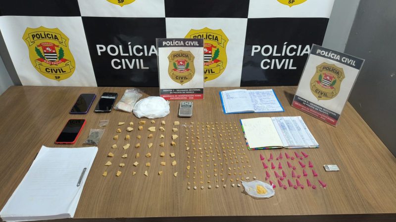 DISE prende homem com crack e documento falso durante operação policial