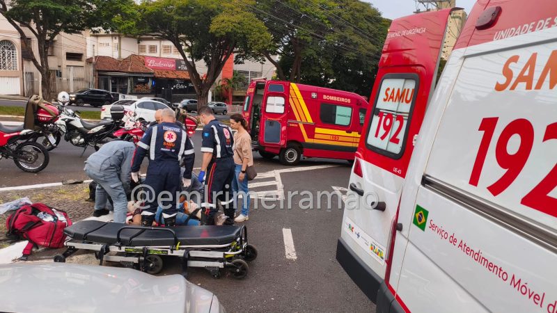 Casal fica gravemente ferido após acidente entre moto e caminhonete na avenida Major Nicácio em Franca