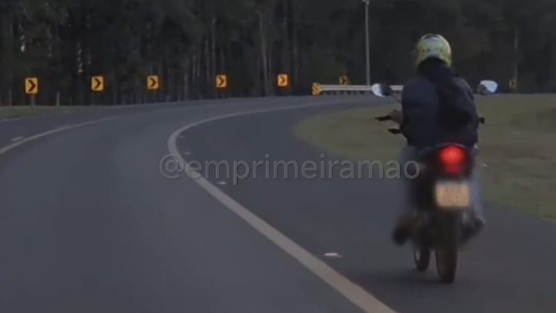 Câmera veicular registra imprudência grave em rodovia de Franca