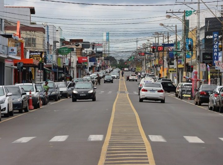 Prefeitura abre consulta pública para implantar área azul nas avenidas Brasil e Presidente Vargas