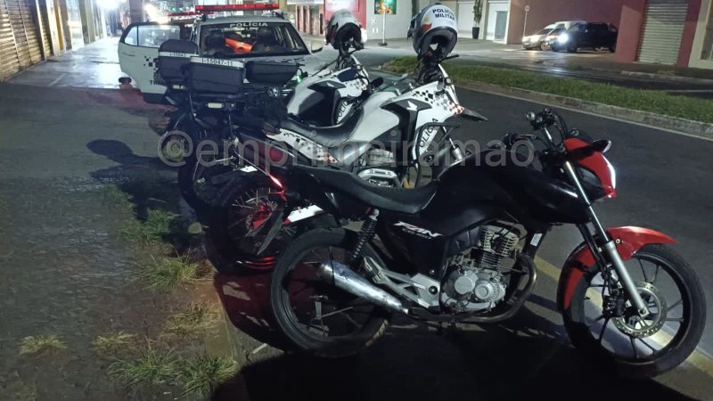 Polícia Militar apreende menor com moto furtada após tentativa de fuga em Franca