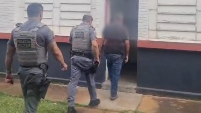 Homem procurado por descumprir medida protetiva é preso pela PM em Aramina