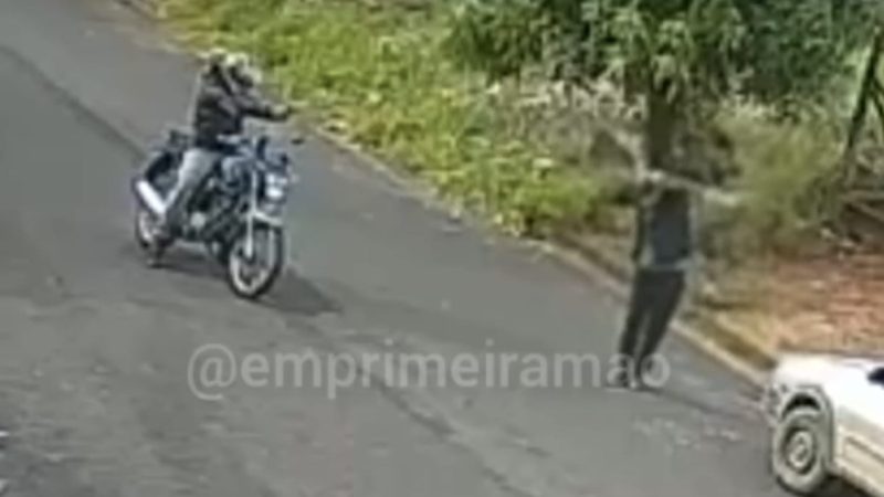 Câmera registra assalto em plena luz do dia no Jardim Piratininga, em Franca
