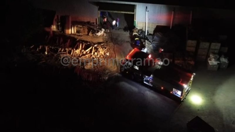 Incêndio em fábrica de borracha mobiliza Corpo de Bombeiros no Distrito Industrial de Franca