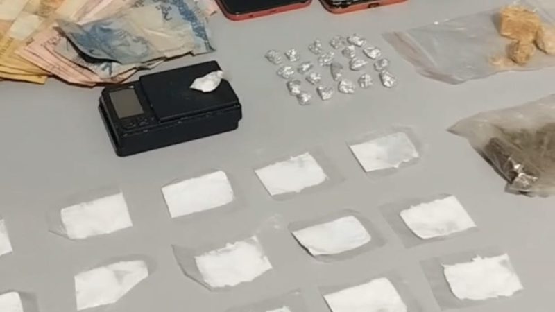 Dupla é presa por tráfico de drogas durante operação da Polícia Militar em Franca