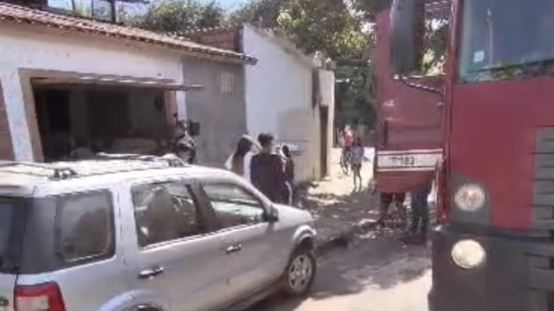 Incêndio atinge residência no Jardim Ipanema e mobiliza Corpo de Bombeiros em Franca