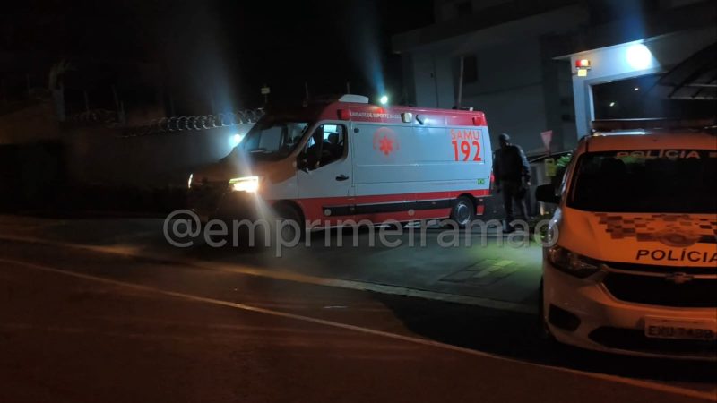 Mulher morre e outra fica ferida após serem esfaqueadas em condomínio