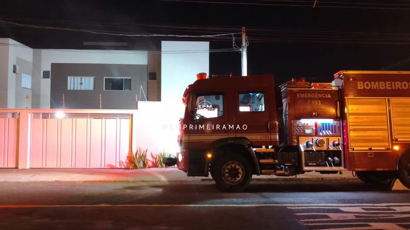Incêndio em apartamento assusta vizinhos e mobiliza bombeiros em Franca