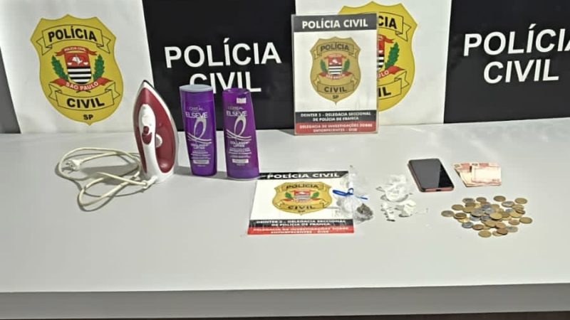 Homem tenta fugir pelos telhados, mas é preso por tráfico pela DISE em Franca
