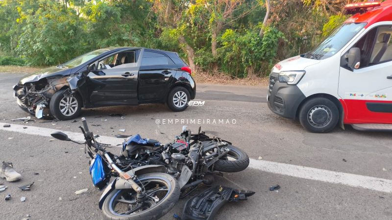 Colisão entre carro e moto deixa motociclista gravemente ferido em Franca