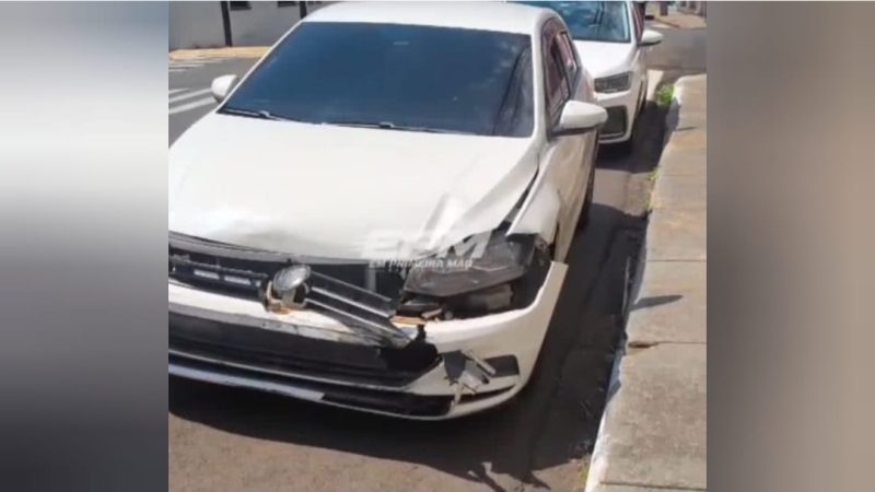 Carro roda após colisão no cruzamento da Francisco Marques, em Franca