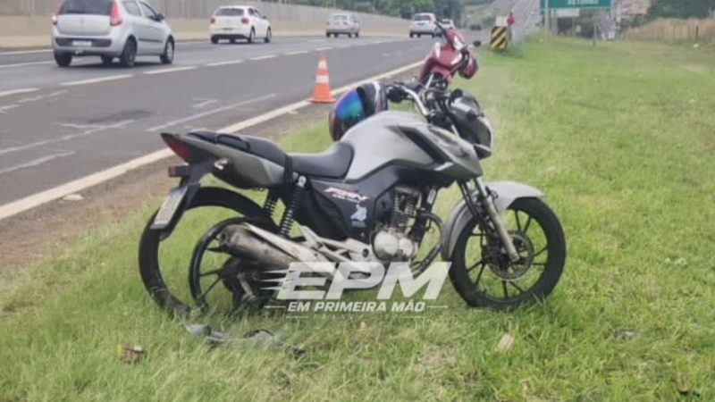 Duas pessoas ficaram feridas após pneu de moto estourar na Cândido Portinari, em Franca