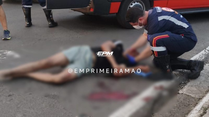 Motorista foge após derrubar ciclista na Francisco Marques, em Franca