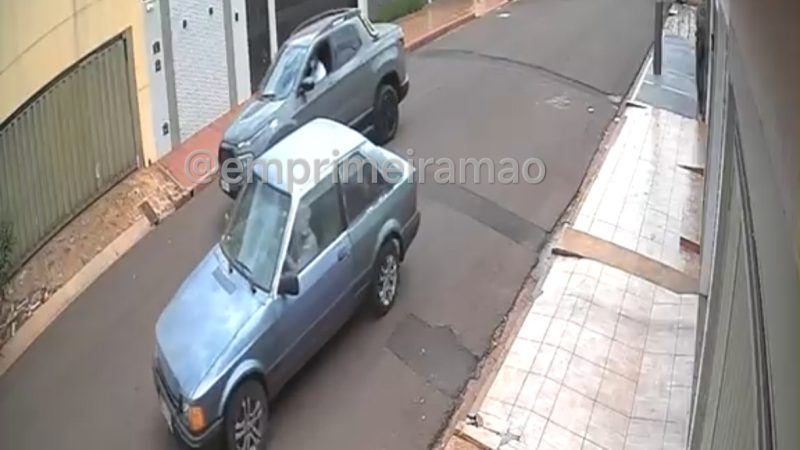 Trio é preso após roubar caminhonete em Ituverava
