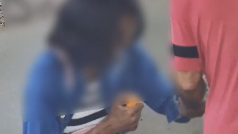 Mulher é presa pela GCM por tráfico de drogas na Praça Barão, em Franca