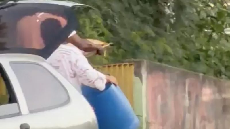 Homens são flagrados descartando lixo e entulho no Jardim Luíza, em Franca