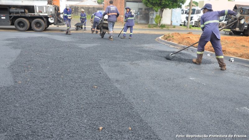 Prefeitura realiza melhorias em avenida do Jardim Paineiras