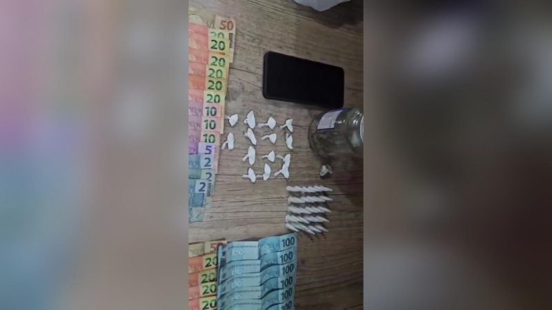 PM apreende adolescente com cocaína, maconha e dinheiro em Franca